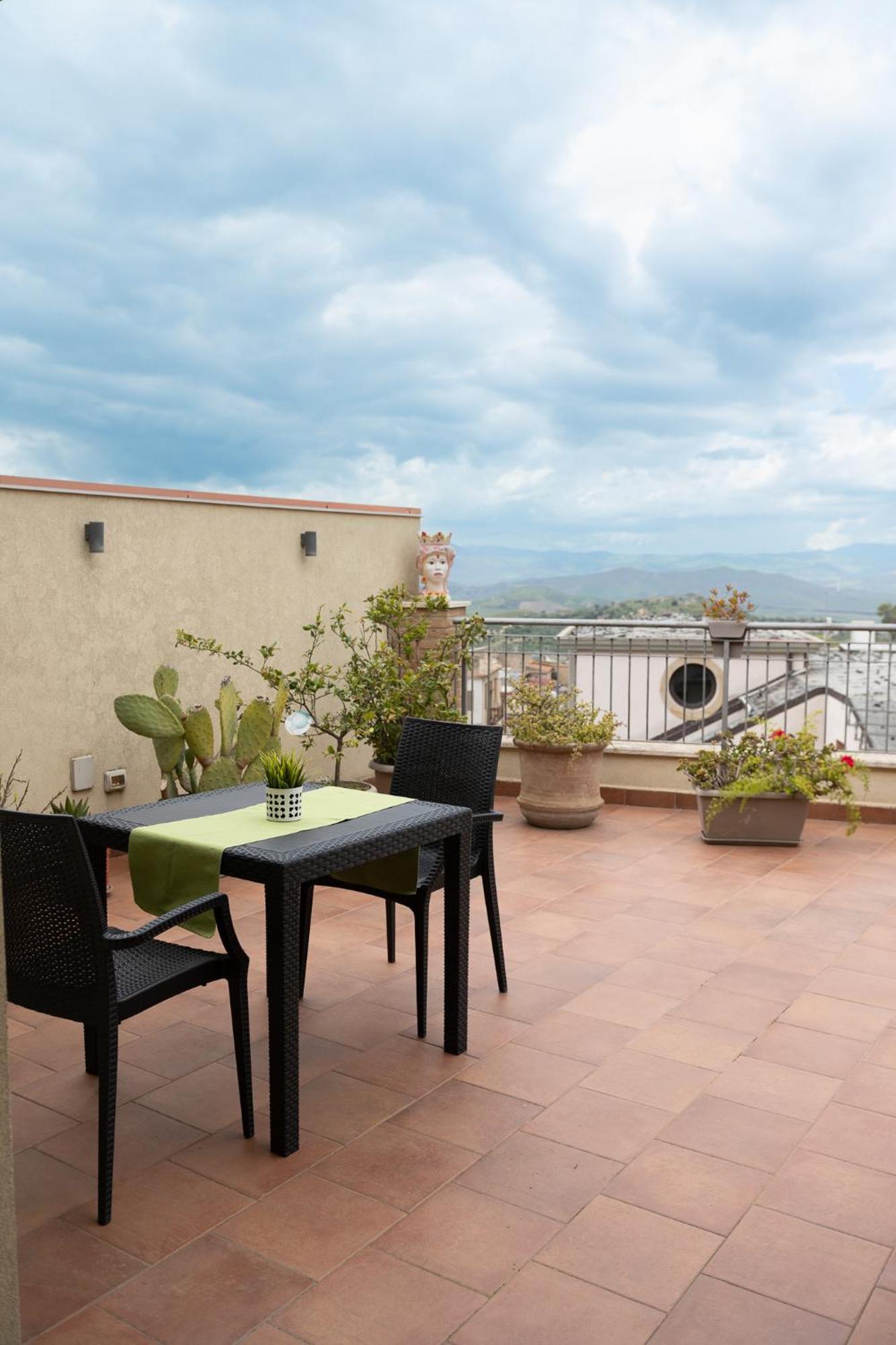 B&B Bella Vista Valguarnera Caropepe Exteriör bild
